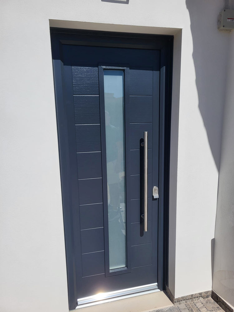 -07-simply-door-windows-comp-doors-